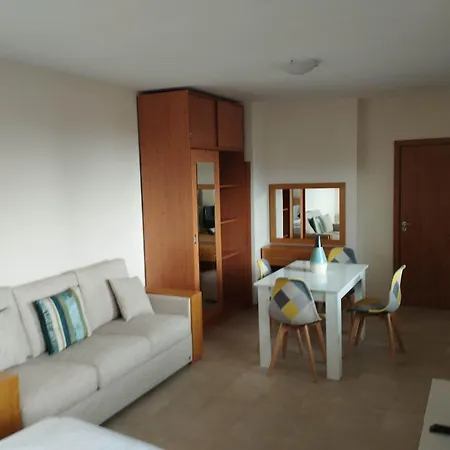 View 3 *